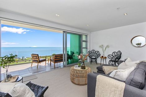 Photo of property in The Reef, 93 Saint Aubyn Street, New Plymouth, 4310