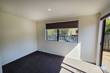 Photo of property in 1/179 Wiseley Road, West Harbour, Auckland, 0618