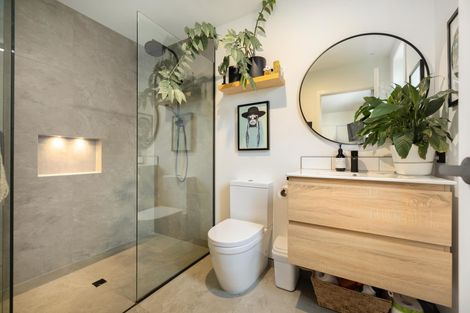 Photo of property in 5 Peterculter Drive, Wanaka, 9305