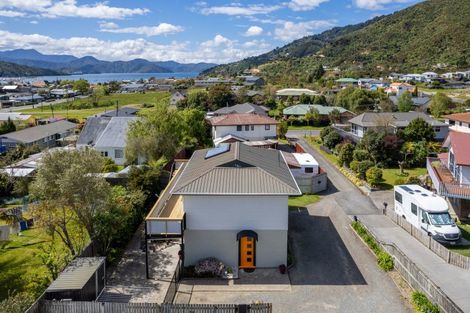 Photo of property in 13a Turners Road, Waikawa, Picton, 7220
