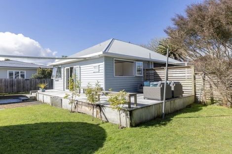Photo of property in 23 Kaipara Portage Road, Riverhead, 0820