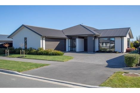 Photo of property in 105 Metehau Street, Marshland, Christchurch, 8083