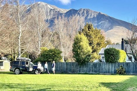 Photo of property in 1 Ryton Place, Lake Coleridge, 7572