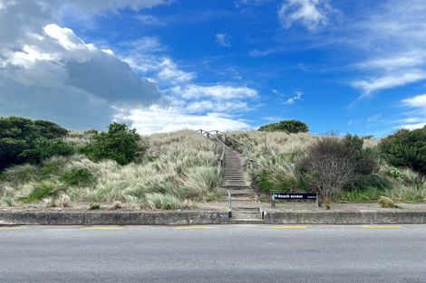 Photo of property in 9/231 Marine Parade, New Brighton, Christchurch, 8061