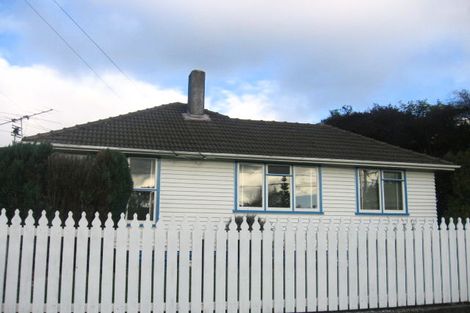 Photo of property in 48 Waiwhetu Road, Waiwhetu, Lower Hutt, 5010
