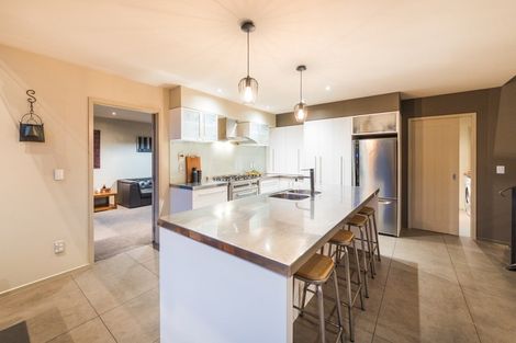 Photo of property in 143 Victoria Avenue, Hokowhitu, Palmerston North, 4410