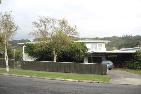 Photo of property in 61 Lowry Crescent, Stokes Valley, Lower Hutt, 5019