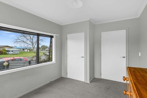 Photo of property in 6 Porritt Place, Waipukurau, 4200