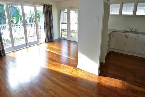 Photo of property in 14 Fairleigh Avenue, Mount Albert, Auckland, 1025