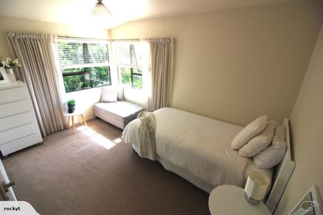 Photo of property in 2/660 Beach Road, Browns Bay, Auckland, 0630