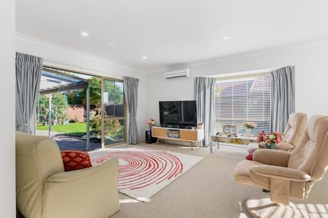 Photo of property in 33 Cate Road, Rototuna North, Hamilton, 3210