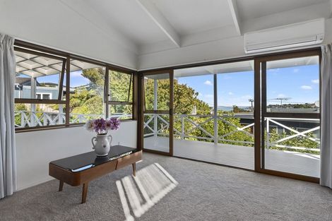 Photo of property in 10 Oban Road, Browns Bay, Auckland, 0630