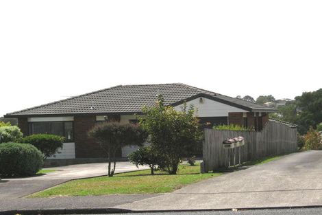 Photo of property in 38 Awaroa Road, Sunnyvale, Auckland, 0612