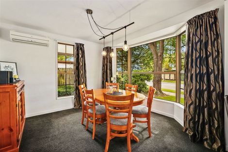 Photo of property in 6 Applewood Place, Casebrook, Christchurch, 8051