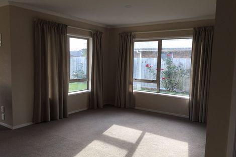 Photo of property in 51 Aquila Crescent, Rototuna North, Hamilton, 3210