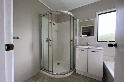 Photo of property in 147 Universal Drive, Henderson, Auckland, 0610