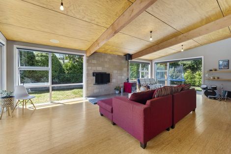 Photo of property in 33 Hewson Crescent, Lake Hawea, Wanaka, 9382