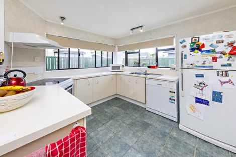 Photo of property in 1/42 Park Estate Road, Rosehill, Papakura, 2113