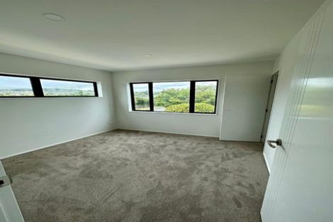 Photo of property in 29a Rice Crescent, Papakura, 2110