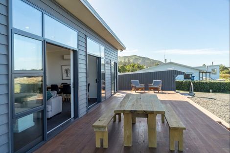 Photo of property in 9 Puk Lane, Flat Point, Masterton, 5883