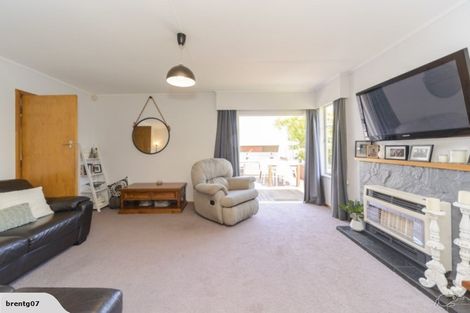 Photo of property in 22 Akaroa Avenue, Awapuni, Palmerston North, 4412