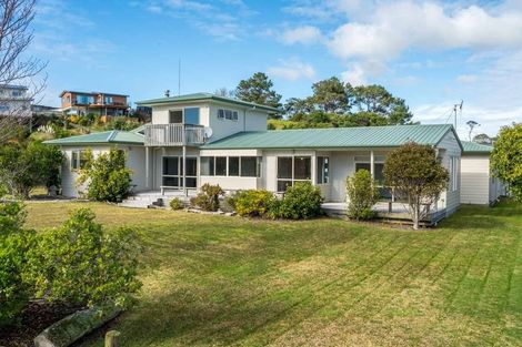 Photo of property in 60 Moir Point Road, Mangawhai Heads, Mangawhai, 0505