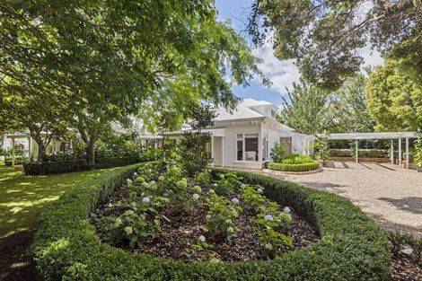 Photo of property in 49b Roland Road, Greenhithe, Auckland, 0632