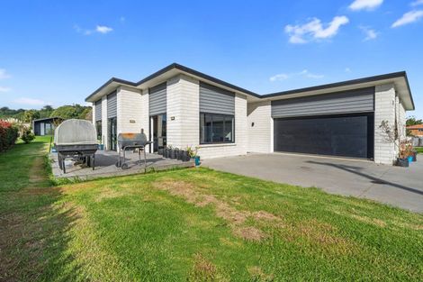 Photo of property in 6a Church Road, Maketu, Te Puke, 3189