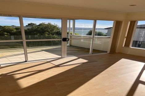 Photo of property in 46 Hadfield Street, Beach Haven, Auckland, 0626
