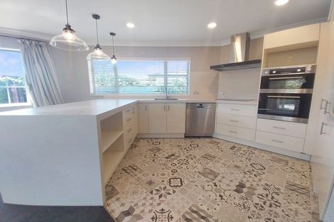 Photo of property in 1 Pukekura Place, Taradale, Napier, 4112