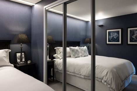 Photo of property in Stadium Garden Flats, 106/107 Thorndon Quay, Pipitea, Wellington, 6011