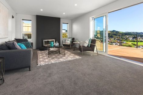 Photo of property in 156 Navigation Drive, Whitby, Porirua, 5024