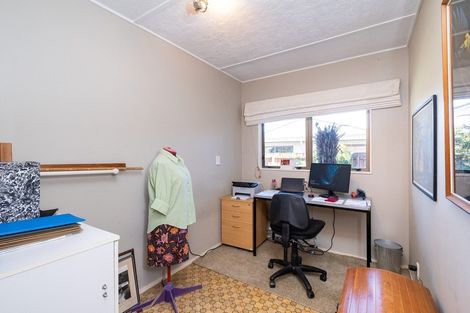 Photo of property in 10 Donegal Crescent, Tamatea, Napier, 4112