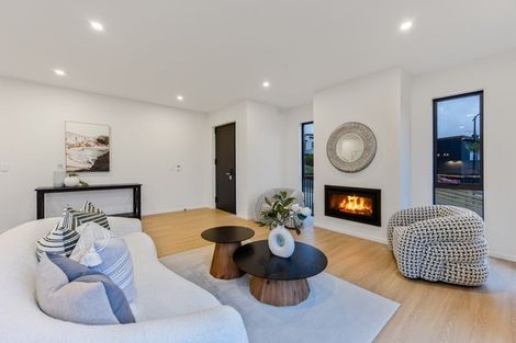 Photo of property in 14 Ringi Lane, Orewa, 0931