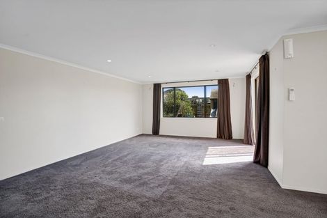Photo of property in 2 Rawiri Drive, Bell Block, New Plymouth, 4312