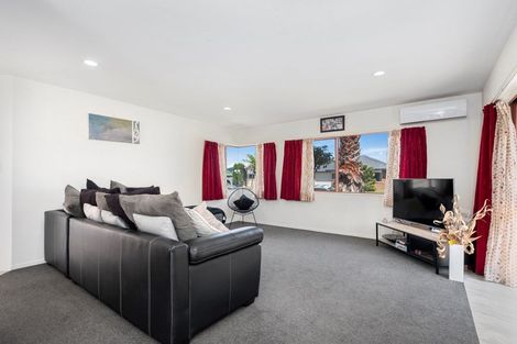 Photo of property in 45 Summerland Crescent, Papamoa Beach, Papamoa, 3118