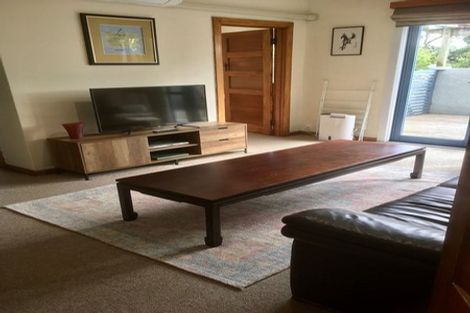 Photo of property in 16 Freyberg Street, Roslyn, Palmerston North, 4414