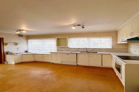 Photo of property in 38 Oriana Avenue, Lynfield, Auckland, 1042