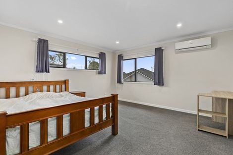 Photo of property in 35 Longbow Terrace, Flagstaff, Hamilton, 3210