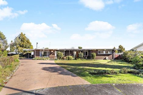 Photo of property in 8 Benmohr Place, Tokoroa, 3420