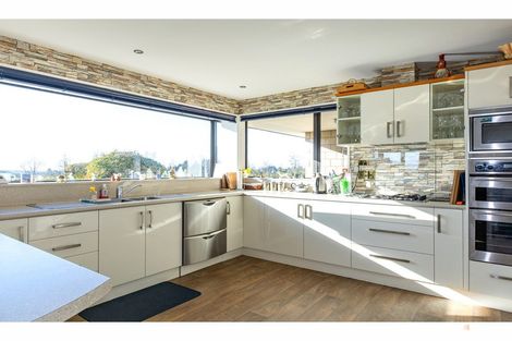 Photo of property in 108 Spur Road, Hadlow, Timaru, 7975