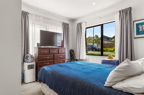 Photo of property in 34 Jeroboam Loop, Kumeu, 0810