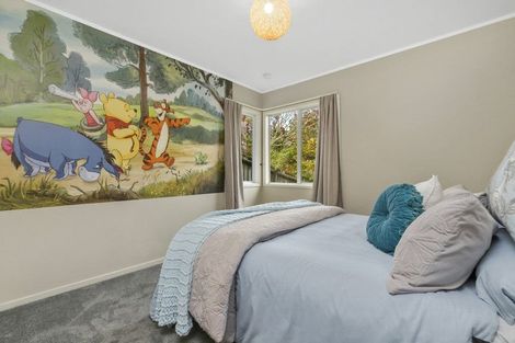 Photo of property in 10 Springtime Crescent, Stanmore Bay, Whangaparaoa, 0932