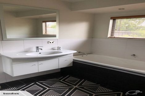 Photo of property in 20 Sylvan Street, Lake Hayes, Queenstown, 9304