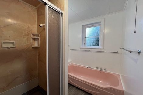 Photo of property in 63 Savage Crescent, West End, Palmerston North, 4412