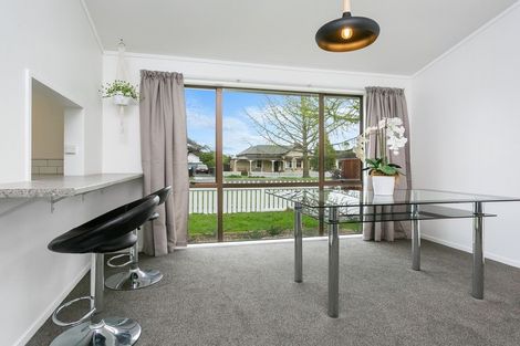 Photo of property in 44a Queen Street, Cambridge, 3434