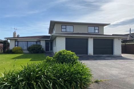 Photo of property in 35 Burn Street, Levin, 5510