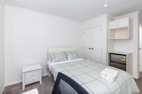 Photo of property in 1/18 May Street, Hamilton East, Hamilton, 3216