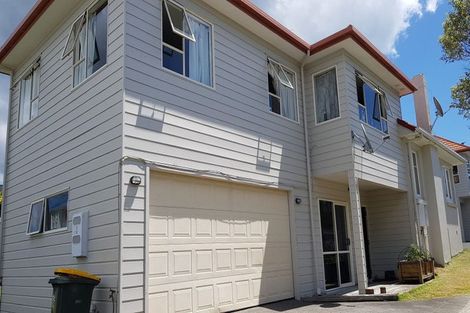 Photo of property in 16 Kauri Glen Road, Northcote, Auckland, 0627