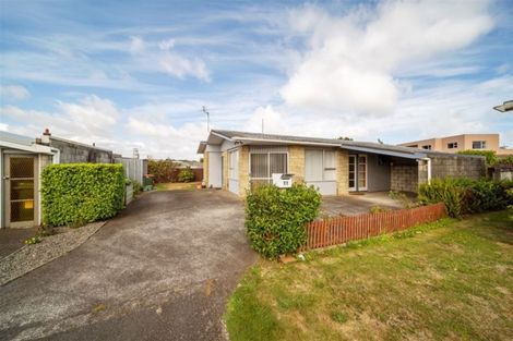 Photo of property in 11 Puriri Street, Hawera, 4610